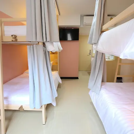 Lucky Panda Hotel-2